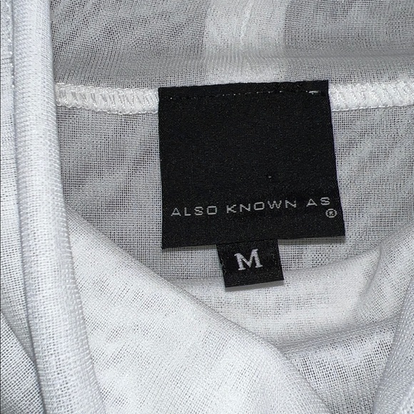 White Sleeveless Sheer Cowl Neck Sleeveless Top Sz M - Picture 2 of 5